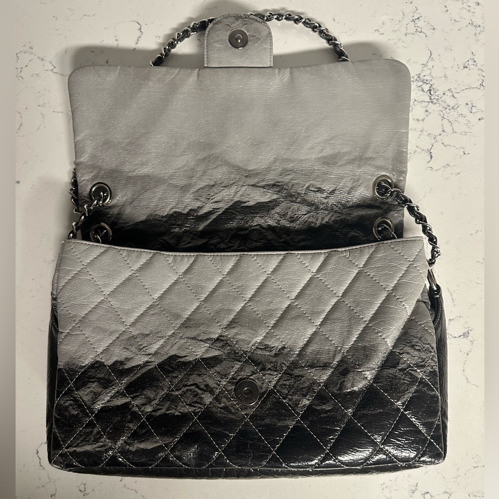 Vintage Chanel Gray and Black Ombré Quilted Women's Bag - Picture 13 of 16